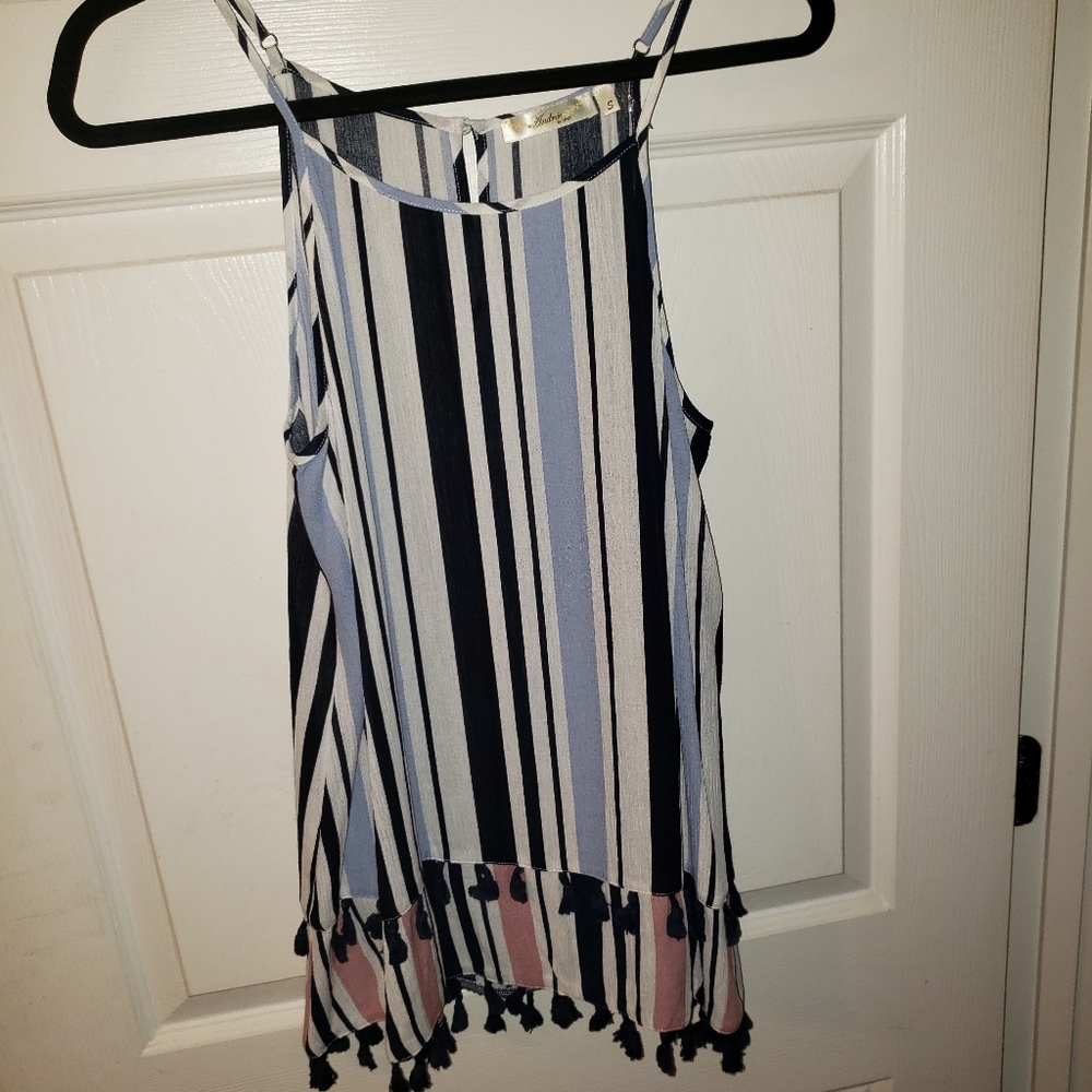Andree by Unit sleeveless top